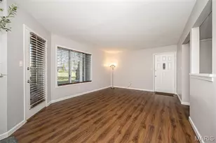 811 King Dr, Saint Charles, MO 63303 - Photo 6