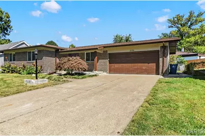 3106 Donnycave Lane, Maryland Heights, MO 63043 - Photo 2