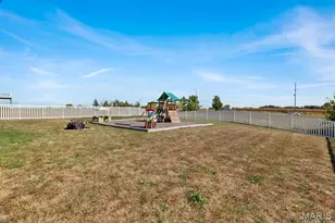 2180 Central Park Dr, Troy, MO 63379 - Photo 28