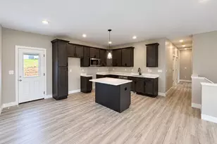 112 Ventnor Ave, Union, MO 63084 - Photo 4