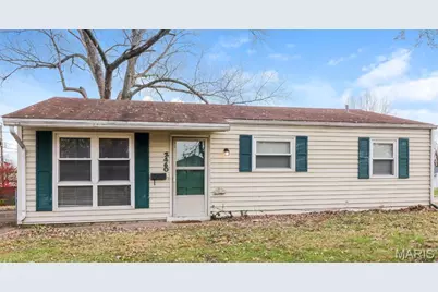 2460 Grants Parkway, Florissant, MO 63031 - Photo 2