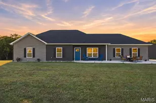 526 Luechtefeld Farm Dr, Leslie, MO 63056 - Photo 2