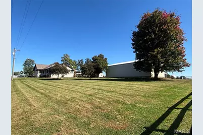 2527 Highway Jj, Bourbon, MO 65441 - Photo 2