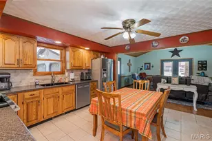 2527 Hwy Jj, Bourbon, MO 65441 - Photo 58