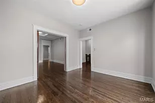 6114 Waterman Blvd, Saint Louis, MO 63112 - Photo 4