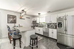 513 S 1st St, Pacific, MO 63069 - Photo 10