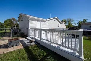 513 S 1st St, Pacific, MO 63069 - Photo 26