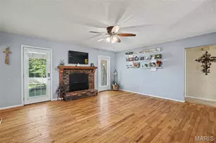 1607 Treetop Dr, Saint Charles, MO 63303 - Photo 10