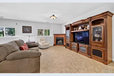 135 Blue Water Drive, Saint Charles, MO 63366 - Photo 24
