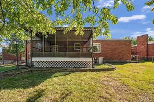 6347 Ashwell Dr, Saint Louis, MO 63123 - Photo 32