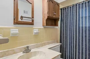 6347 Ashwell Dr, Saint Louis, MO 63123 - Photo 16
