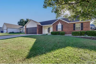 1448 Wood Haven Drive, Saint Charles, MO 63304 - Photo 2