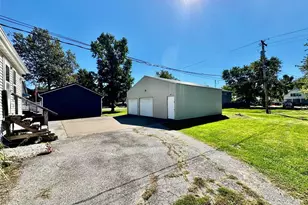 209 E Walnut, Shelbina, MO 63468 - Photo 18