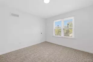 460 Adrian Dr, Saint Louis, MO 63137 - Photo 18