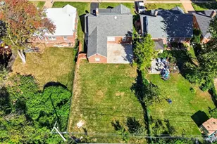 815 Blossom Ln, Saint Louis, MO 63119 - Photo 38