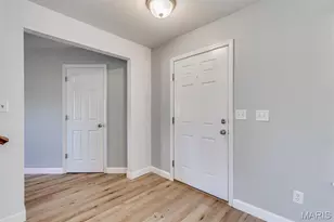 108 Wabash Spur Dr, O'Fallon, MO 63366 - Photo 2