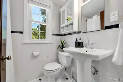130 N Holmes Avenue, Saint Louis, MO 63122 - Photo 16