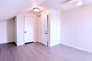 4250 E Kossuth Ave, Saint Louis, MO 63115 - Photo 14