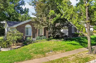 765 Penny Ct, Ballwin, MO 63011 - Photo 6