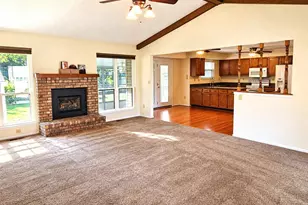 917 Burn Oak, Saint Charles, MO 63303 - Photo 4