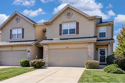 501 Country Circle Drive, Lake Saint Louis, MO 63367 - Photo 2