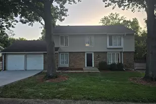 477 Ironwood Dr, Ballwin, MO 63011 - Photo 1