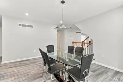 137 Birchwood Trail Drive, Maryland Heights, MO 63043 - Photo 14