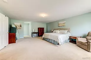 820 JB Hunt Ct, Ballwin, MO 63021 - Photo 16