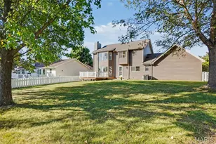 11 Castlio Ct, Saint Charles, MO 63304 - Photo 30