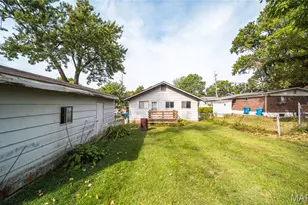 2446 Charlack Ave, Overland, MO 63114 - Photo 22