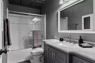 720 Arbor Haven Dr, Ballwin, MO 63021 - Photo 36