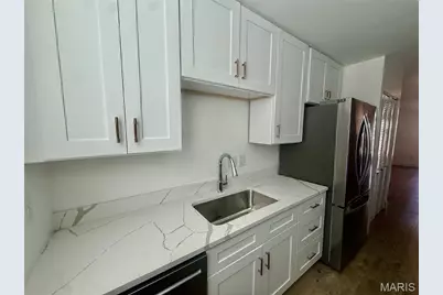 527 Clara Avenue #7, Saint Louis, MO 63112 - Photo 6