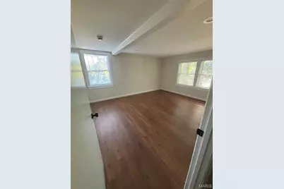 8616 Belhaven Drive, Saint John, MO 63114 - Photo 10