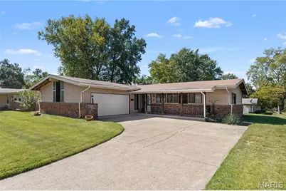 445 Durwood Drive, Florissant, MO 63033 - Photo 1