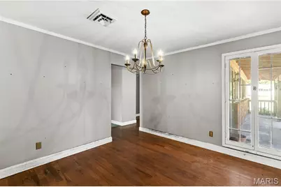 445 Durwood Drive, Florissant, MO 63033 - Photo 6