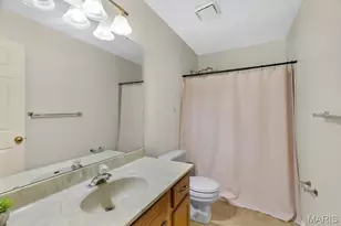 9942 Colonnade Meadows Dr, Bellefontaine Neighbors, MO 63137 - Photo 22