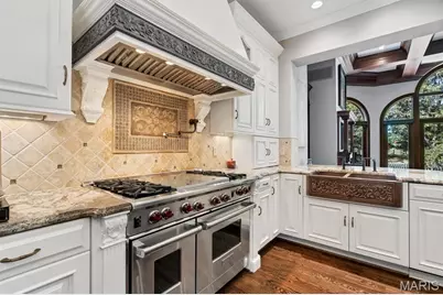 150 Camfield Square Drive, Saint Louis, MO 63141 - Photo 22