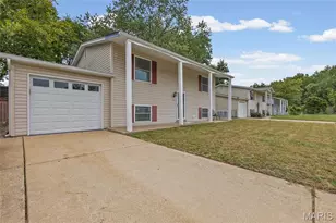 510 Keeney Dr, Saint Charles, MO 63304 - Photo 4