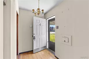 1607 Veronica Ave, Saint Louis, MO 63147 - Photo 2