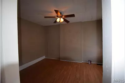 3436 Minnesota Avenue, Saint Louis, MO 63118 - Photo 12