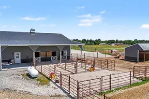 219 Fieth Rd, Troy, MO 63379 - Photo 18