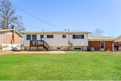 4243 Ashwick Terrace, Saint Louis, MO 63128 - Photo 14