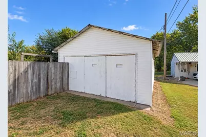820 N Carleton Street, Farmington, MO 63640 - Photo 4