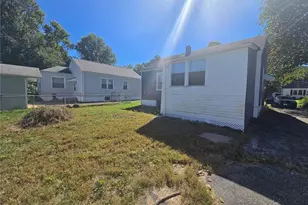 8019 Aline Ave, Berkeley, MO 63134 - Photo 8