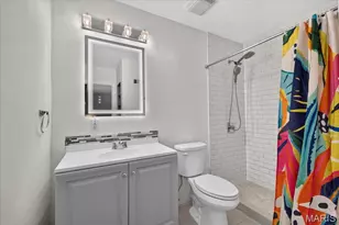 13 Spoede Hills Dr, Saint Louis, MO 63141 - Photo 16
