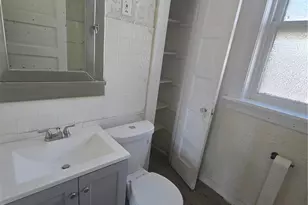 4458 Penrose St, Saint Louis, MO 63115 - Photo 8