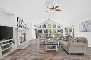 17 White Dove Ct, Dardenne Prairie, MO 63368 - Photo 8