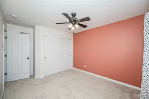 1048 Pierpoint Ln, Saint Charles, MO 63303 - Photo 44