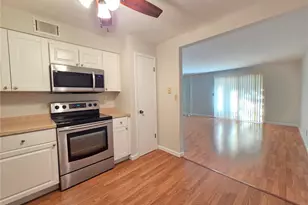 12836 Portulaca Dr, Unincorporated, MO 63146 - Photo 6