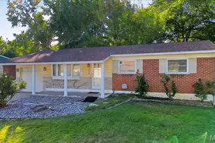 3315 Joyce Dr, Saint Charles, MO 63301 - Photo 2